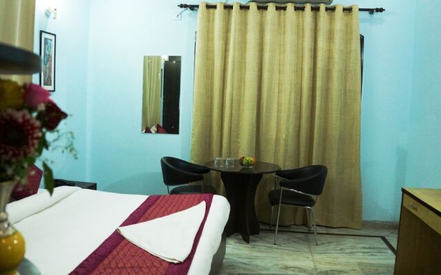 Maxfort Service Apartment