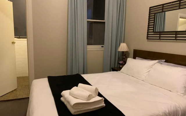 Boutique Apartment in The Heart of Adelaide CBD
