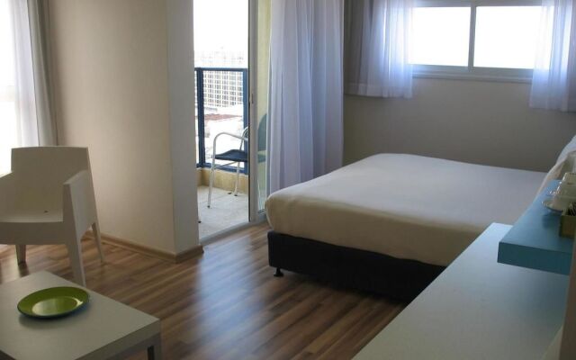 Prima City Hotel