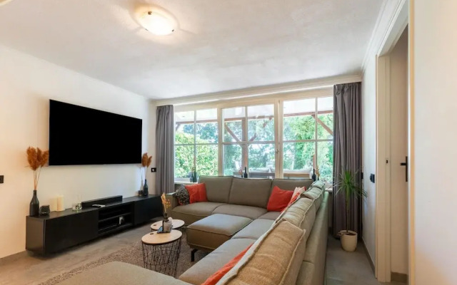 Eibergen Holiday Retreat Home