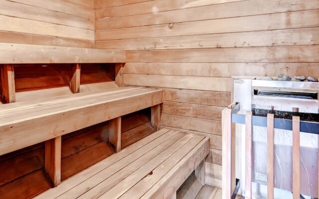 Colorado Rocky Mountain Resorts - Breckenridge