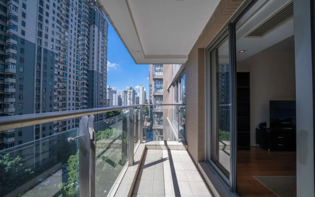 Tyms Family 1BR 1BA Apt Xujiahui