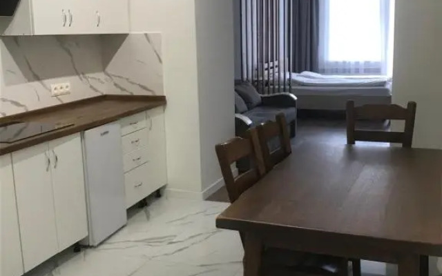 Фурманська, 3 (центр)