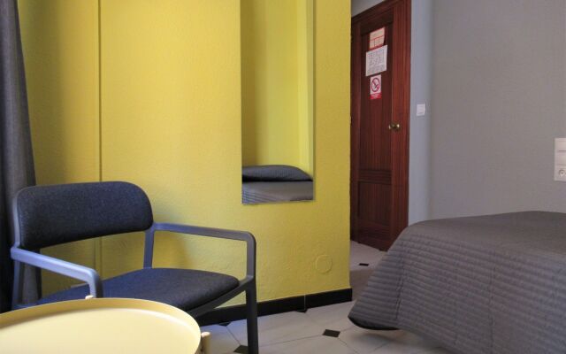 Hostal Tropical