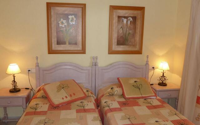 Apartamentos El Portón