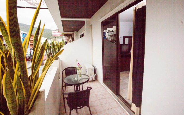 Nirvana Hotel Patong