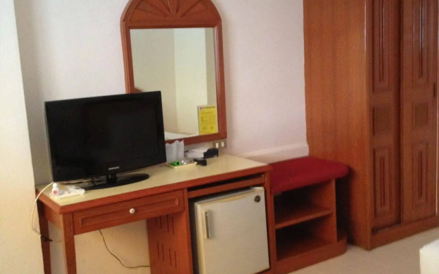 Smile Inn Patong