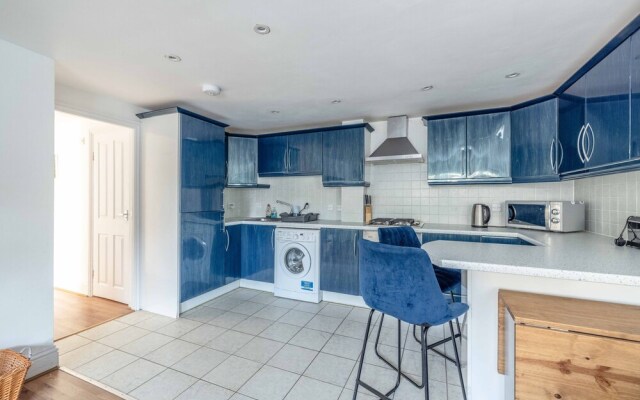Lego Land / Windsor Castle Town Centre Sleeps 6