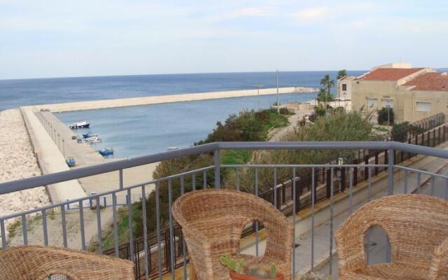 Finestra Sul Mare 1