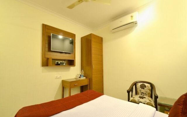 Hotel Golden Inn