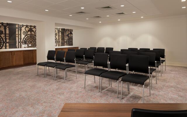 Hotel Indigo Baltimore Downtown by IHG