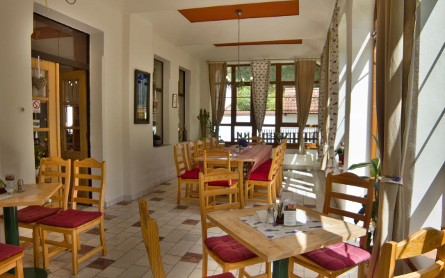 Hotel Pod Šikmou Věží