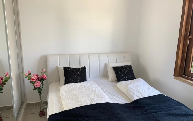 Highly Comfortable Family-friendly Apartment in Lovely Area