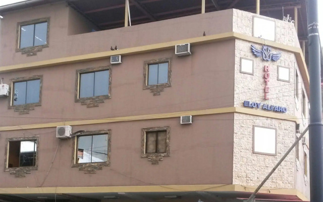 Hotel Eloy Alfaro - Hostel