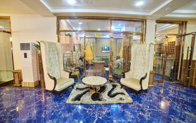 Corinthia Villa Hotel  Suites