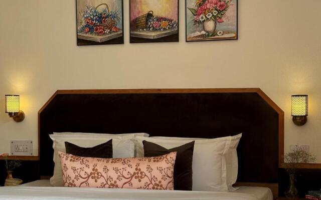Dil Bole Pahad - The Wooden Chalet, Prini, Manali