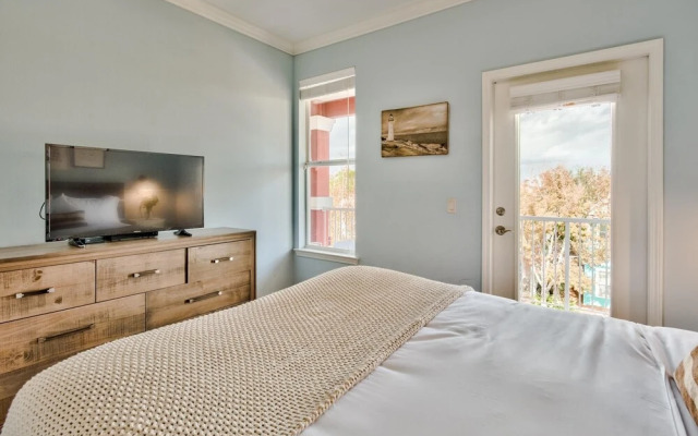 Kono - Coral in Destin