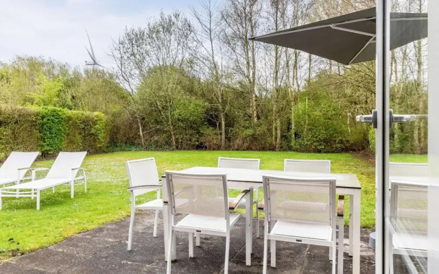 Restyled Villa With Sauna, 1km From the Beach
