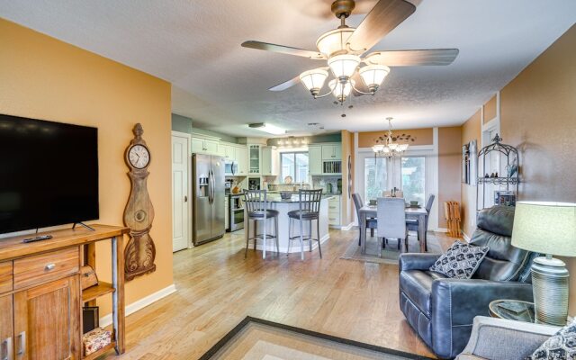 Auburndale Vacation Rental w/ Yard & Lake Views