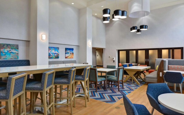 Hampton Inn & Suites Clearwater/St. Petersburg-Ulmerton Road, FL