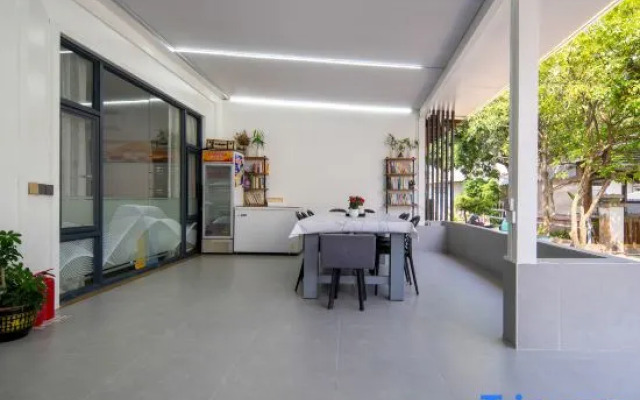 Shenzhen Dapeng Liuli Boutique Hostel