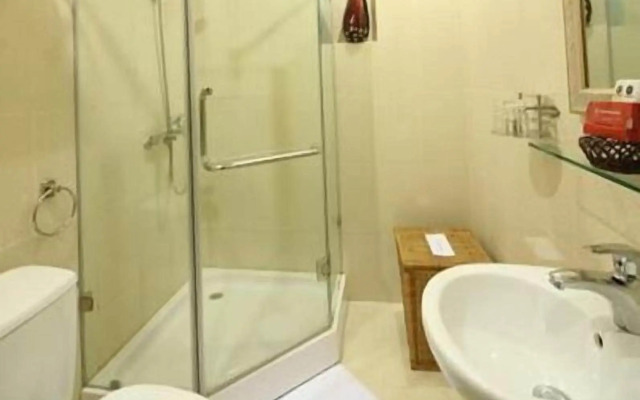 Rising Dragon Estate Hotel