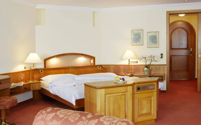 Chalet Belmont Hotel