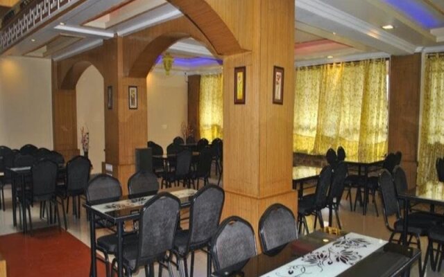 Hotel Bhumsang