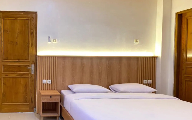 Hotel Wijaya family 2