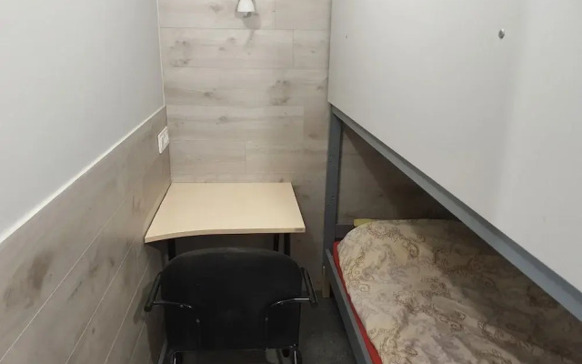 Tokyo Vibes Hostel with more privacy (Self Check in)