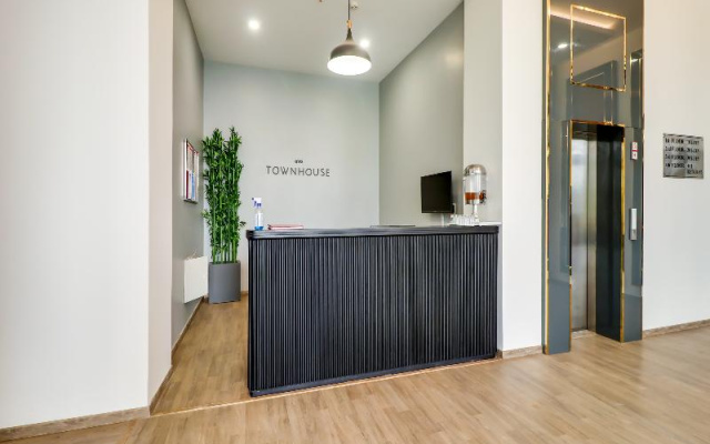OYO Townhouse 76476 Jashn