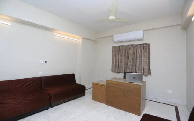 Tulsi Palace by OYO Rooms