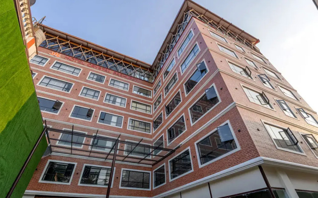 Hotel Crystal Pashupati