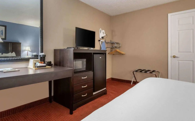 Rodeway Inn