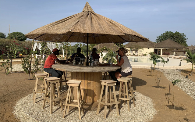 Nino Ranch Lodge