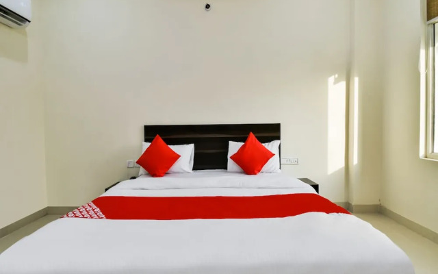 OYO 35433 Hotel Sethi Palace