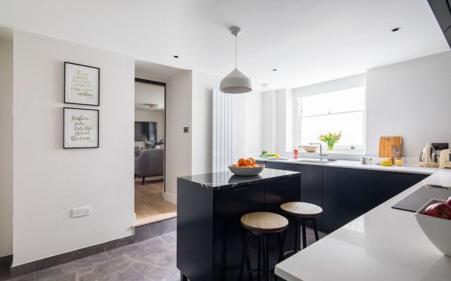 Iverna Gardens by Lime Street