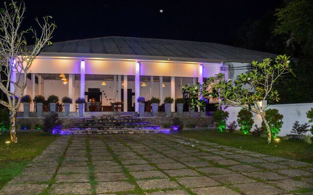 Calluna Hotel Tangalle