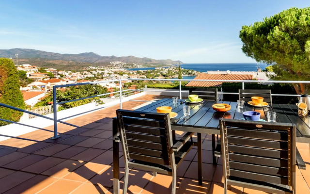 FENER DE DALT 89 Magnífica casa con piscina y vistas