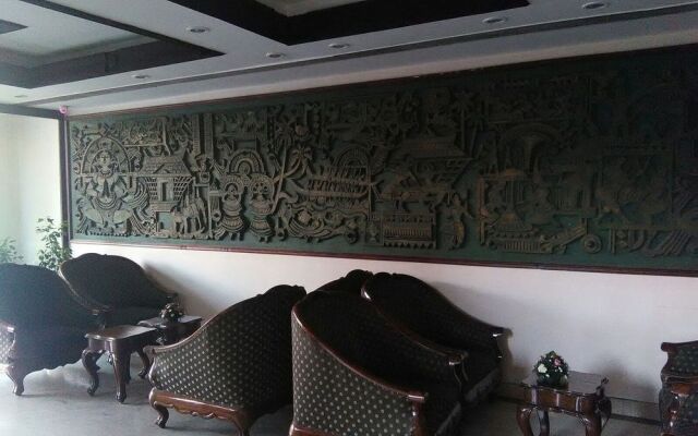 The Woods Manor MG Road