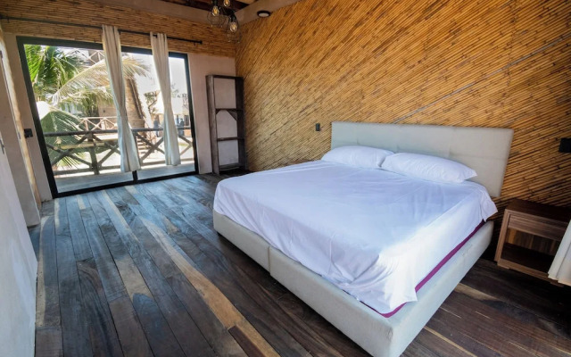 Norock Club and Beach