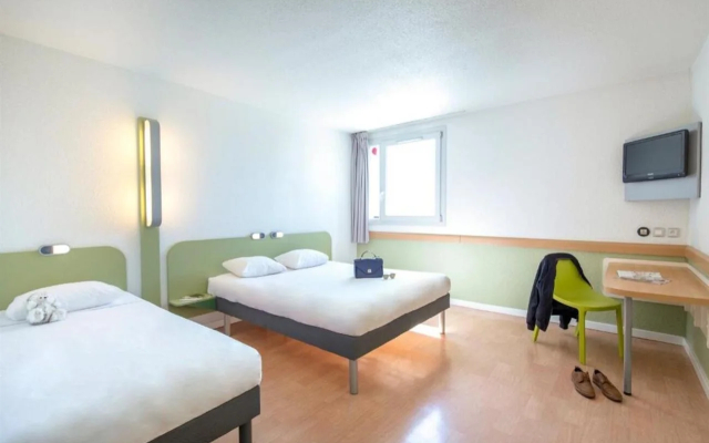 ibis budget Fréjus Saint-Raphaël Centre et Plage