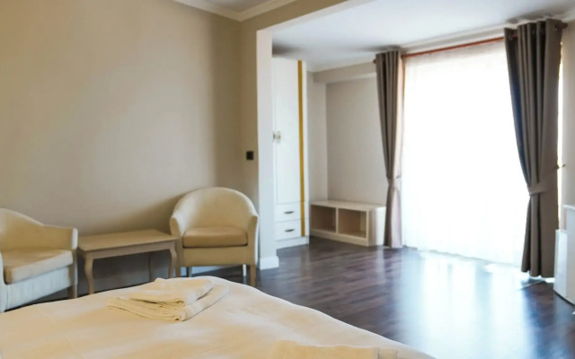 Hotel Majestic