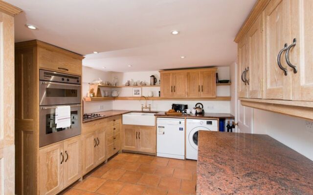 Charming 3BR Home near the Imperial War Museum