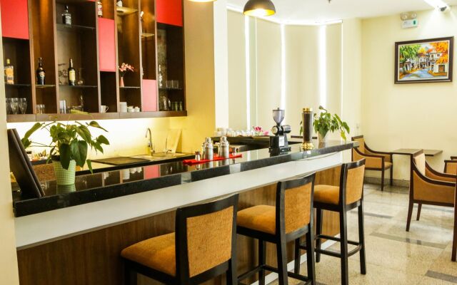 TQT Hotel