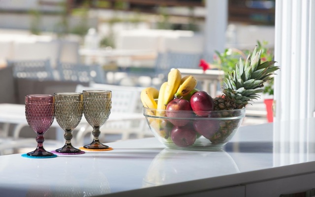 12 Olympian Gods Hotel