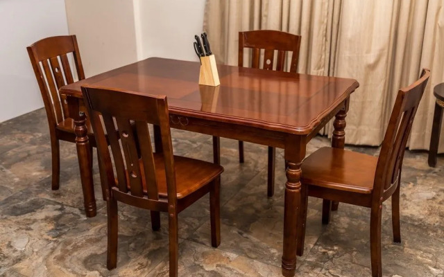 FabHotel Frazer Suites