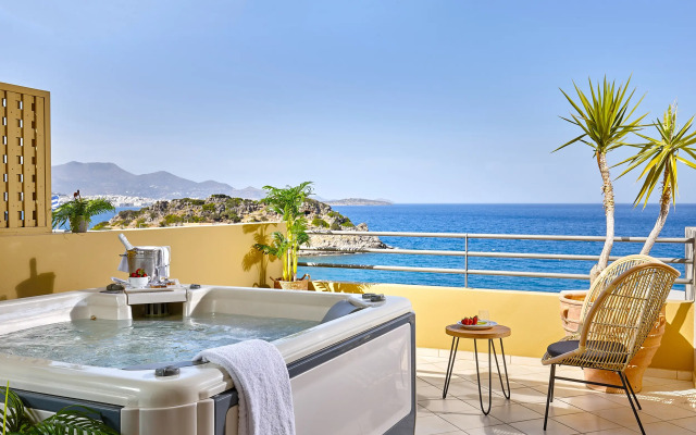 Blue Marine Resort & Spa