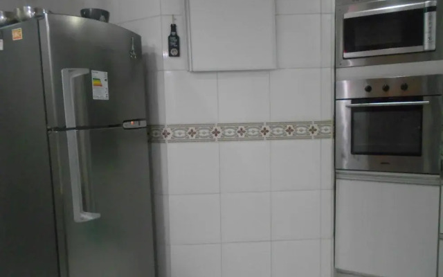 Gohouse - Gustavo 404