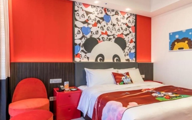 Chimelong Panda Hotel